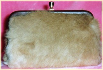 kangaroo fur clutch, your piece of Australia