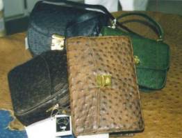 ostrich leather handbags are the great gifts for women