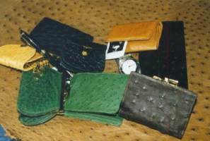 ostrich leather wallets purses are the great gifts for women